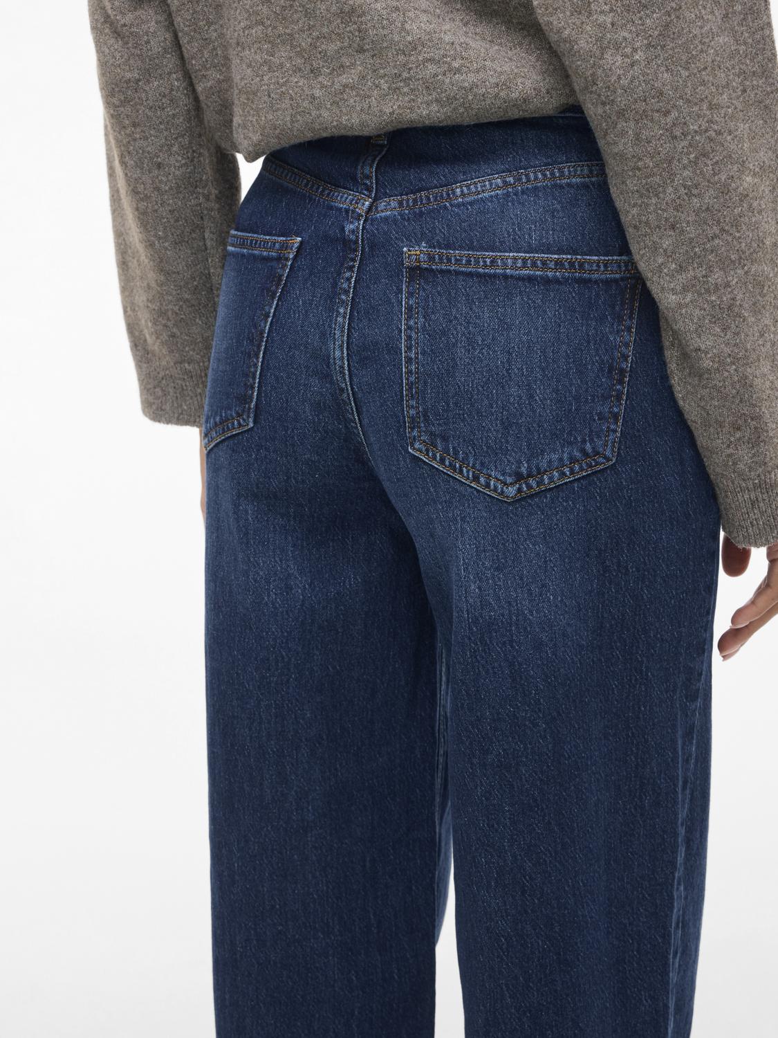 model_shot-detail